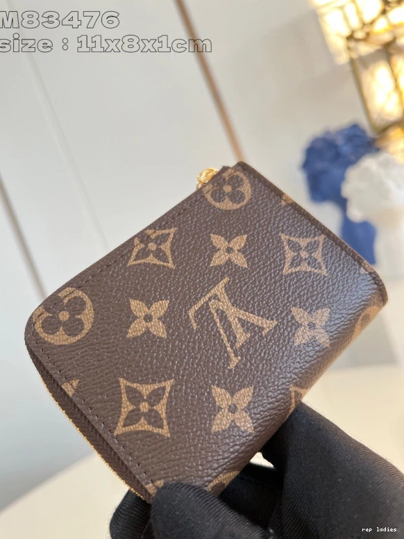 Cheap Wallet-11*8.5*1.5CM Noa Compact Louis Vuitton 0816